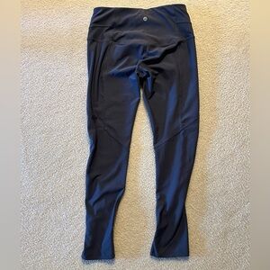 Apart leggings size small